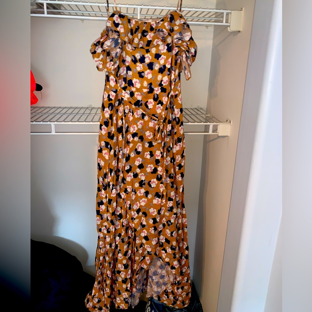 THML Maxi Floral Dress